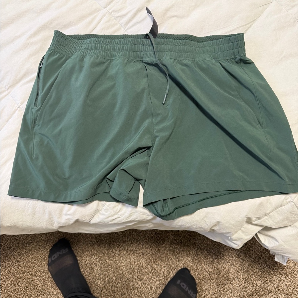 lululemon athletica Forest Green Men's Athletic Shorts